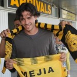 Aποκαλύπτει τους νέους